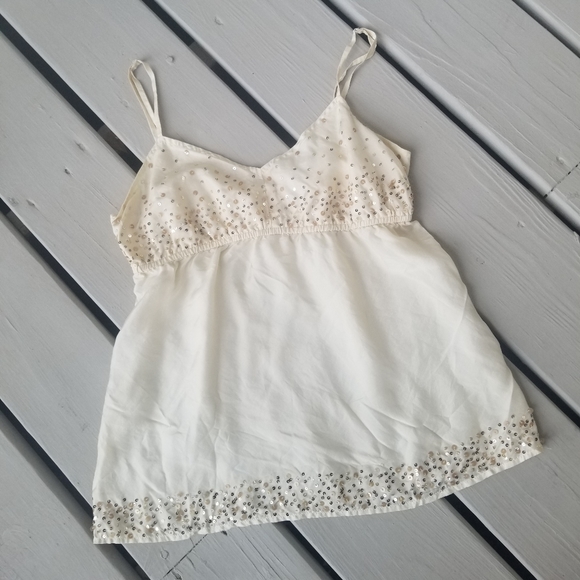 XS Old Navy cream top w sequins - Picture 12 of 13